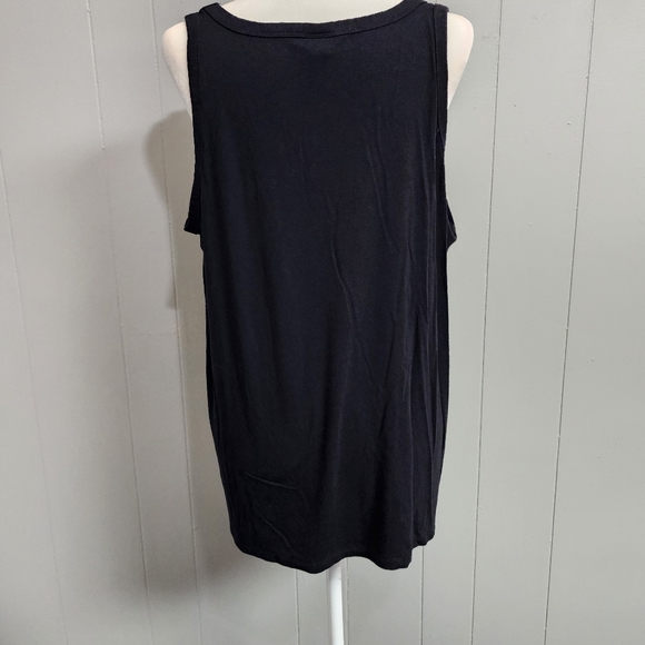 Old Navy Black V Neck Tank Top - Picture 6 of 9